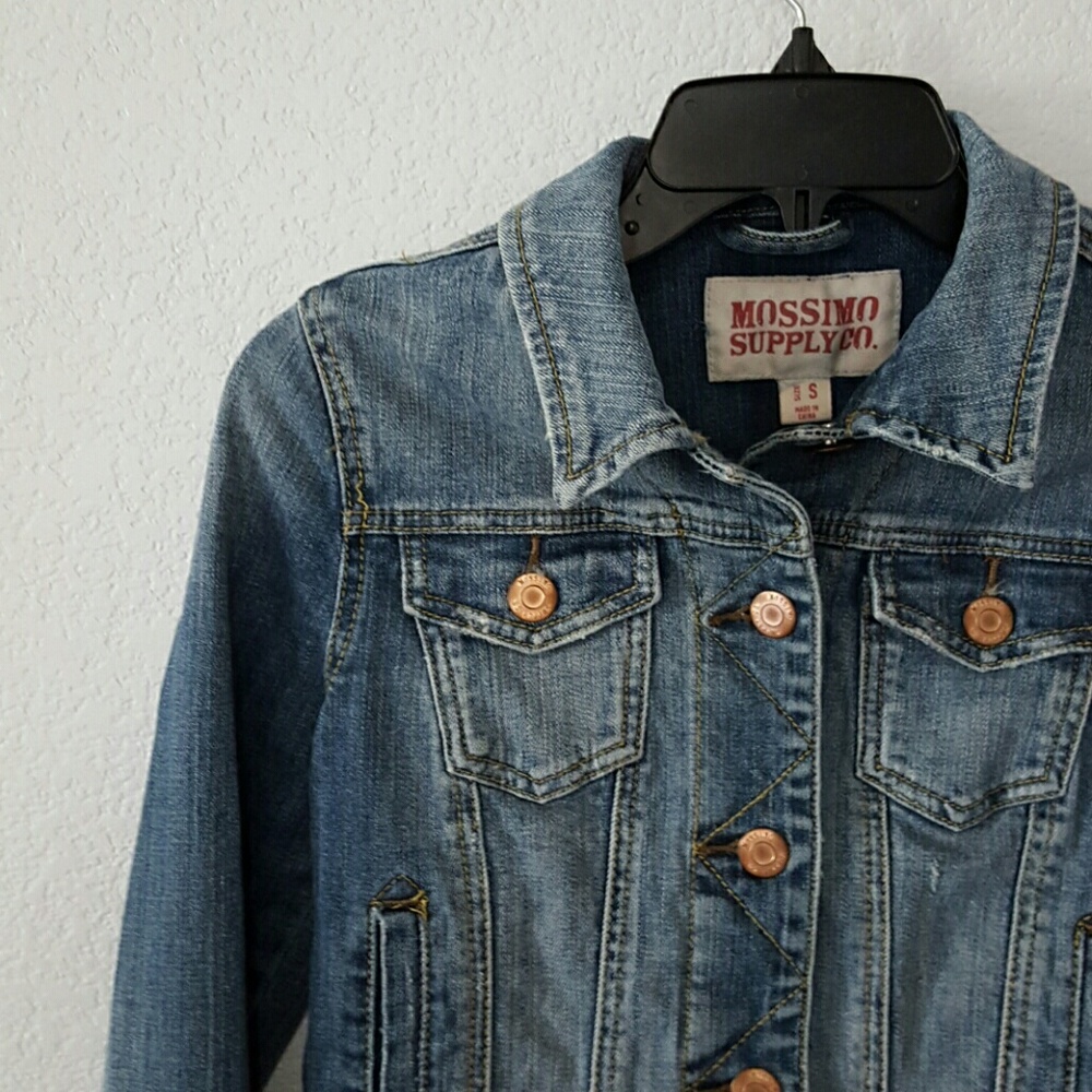 9/29 MOSSIMO crop jean jacket